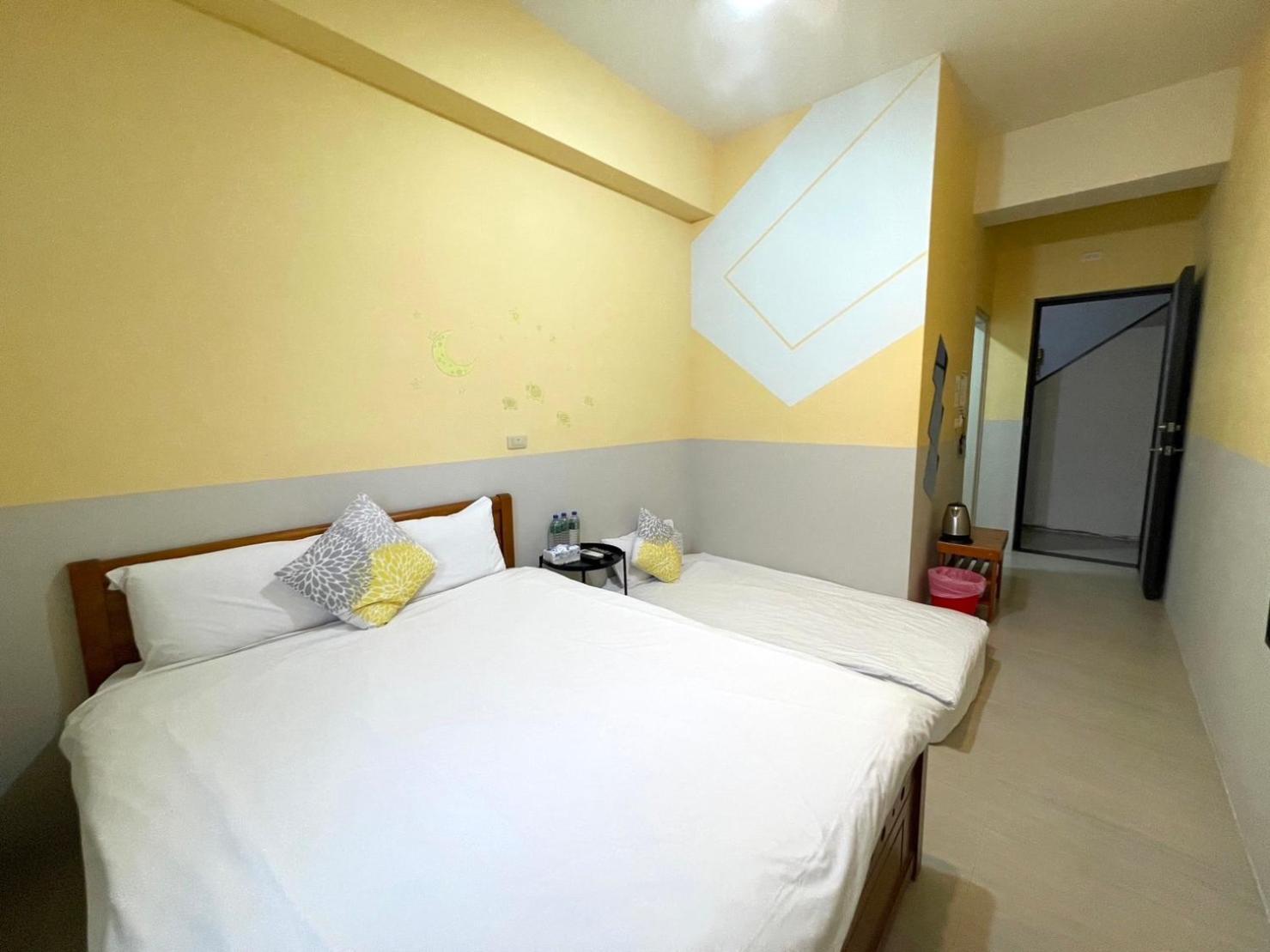 萩閣民宿sara'S House走路可到夜市近市區好停車 Città di Hualien Esterno foto